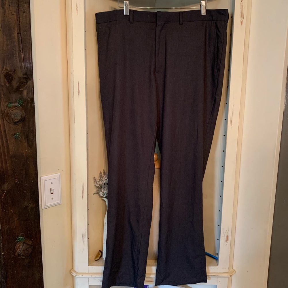 Kenneth Cole Reaction Men’s Pant and jacket suit